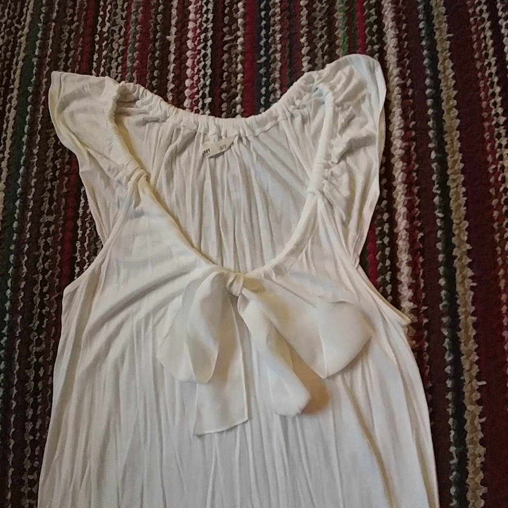 Cream Ruffle Blouse - Picture 2 of 3